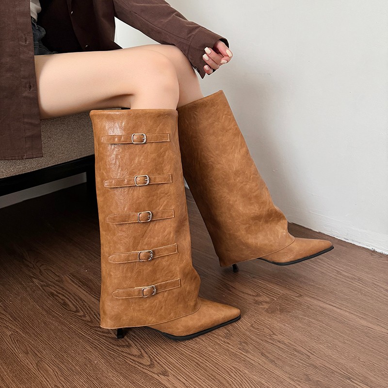 新作の秋冬用、つま先が尖ったレディースブーツ。ファッション性 - Leather Classic Strap のレビューと価格